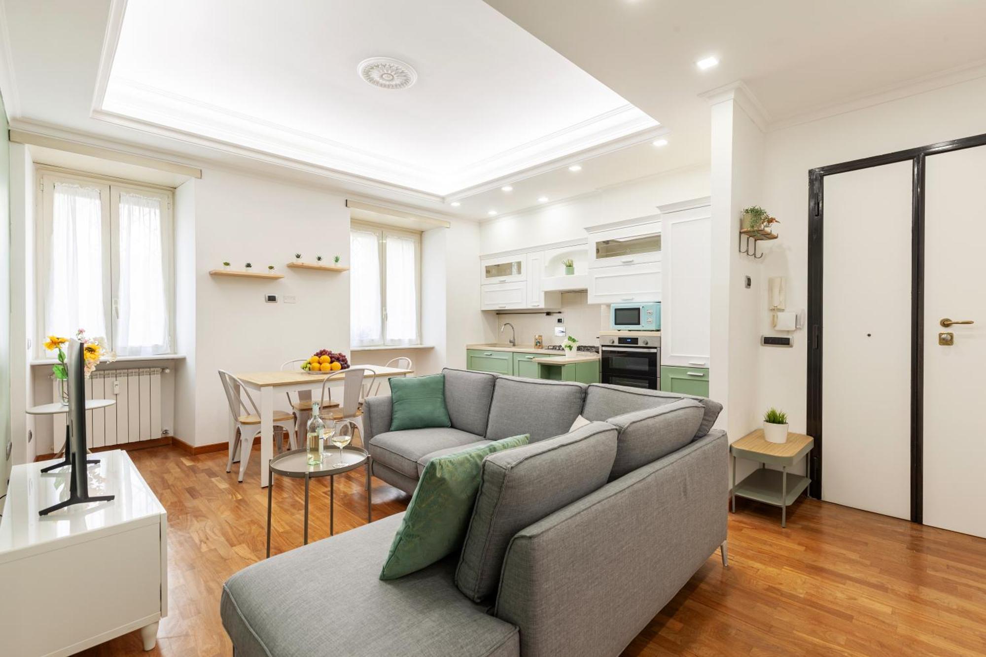 Apartment Hostly-wood And Colors Midtown-just 7min To Colosseum