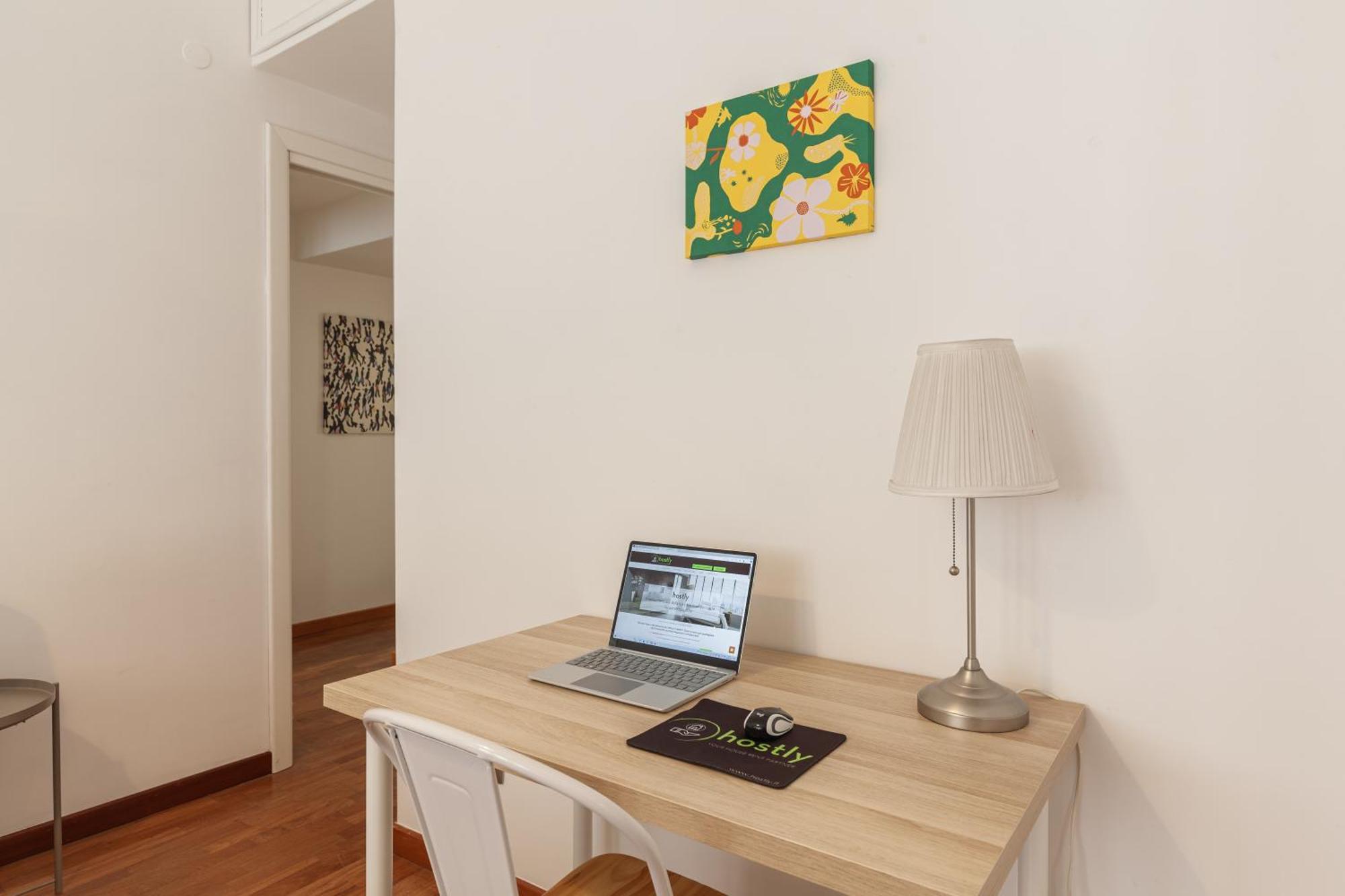Hostly-wood And Colors Midtown-just 7min To Colosseum Apartment Rom