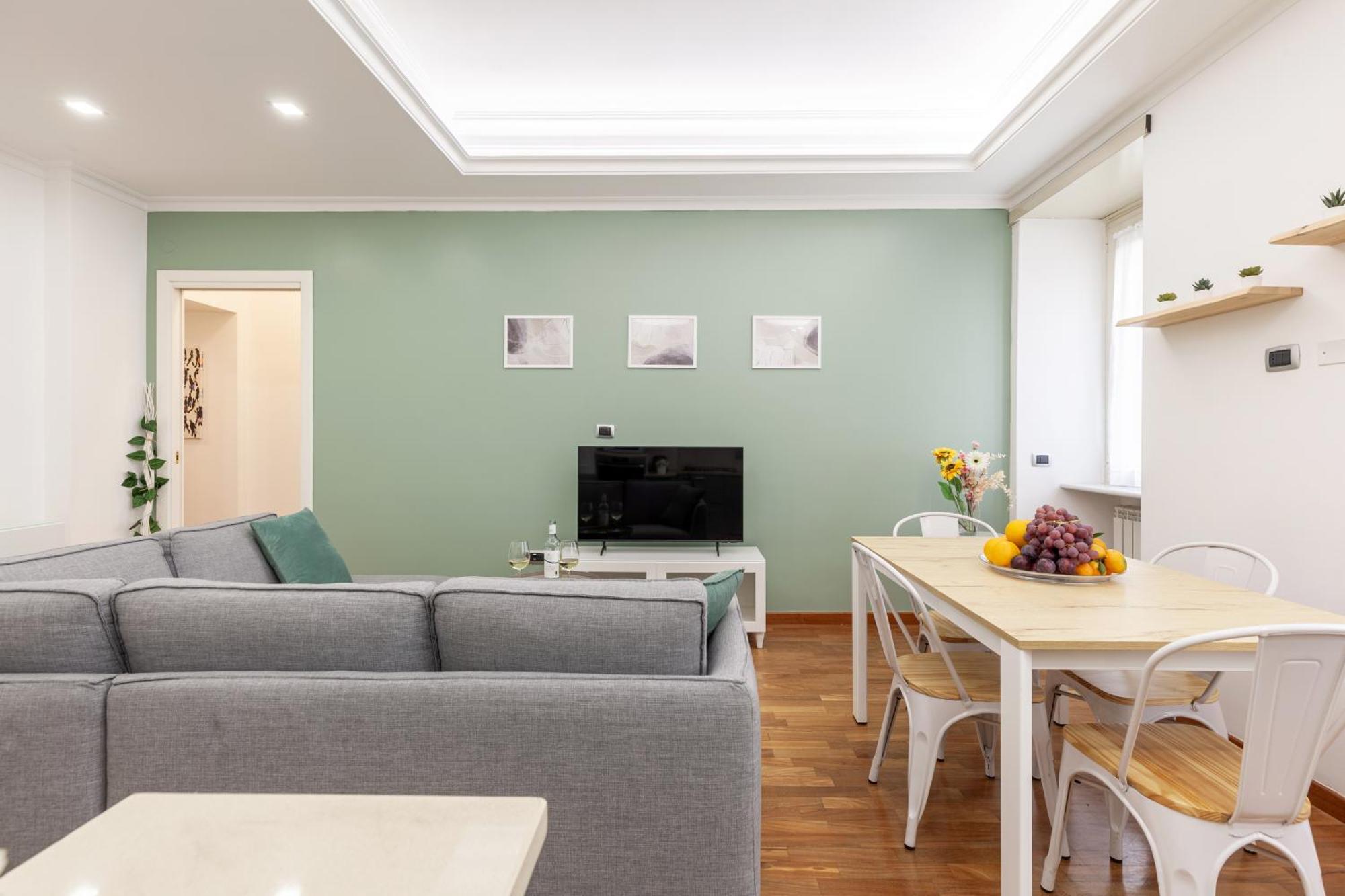 Apartment Hostly-wood And Colors Midtown-just 7min To Colosseum *